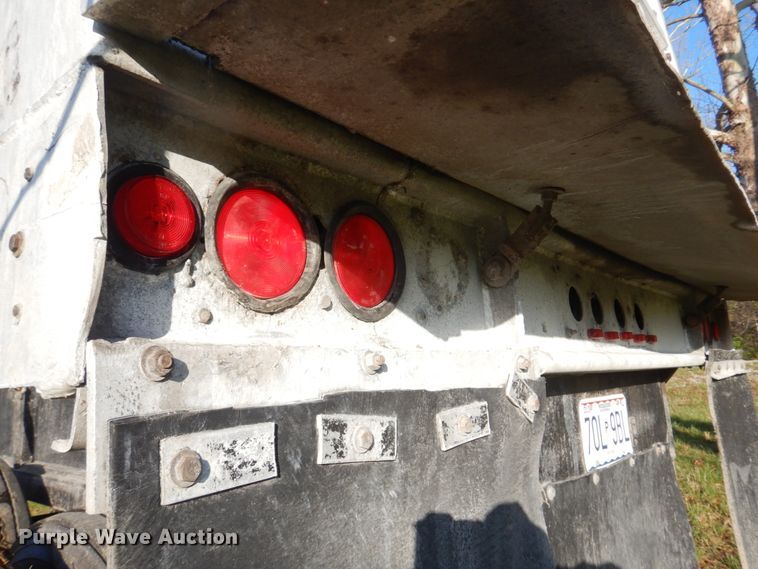 image for item DM7271 1963 Fruehauf NDS2-24 DA5-24  end dump trailer