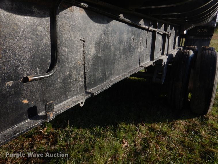 image for item DM7271 1963 Fruehauf NDS2-24 DA5-24  end dump trailer