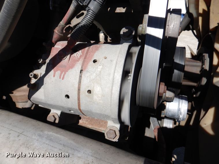 image for item DM7272 2009 Freightliner Columbia 120  semi truck