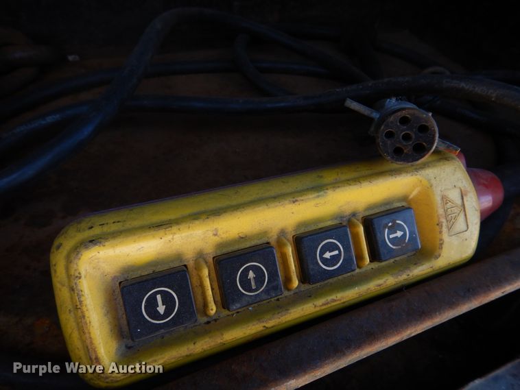 image for item DM7283 1979 Ford 9000  tow truck