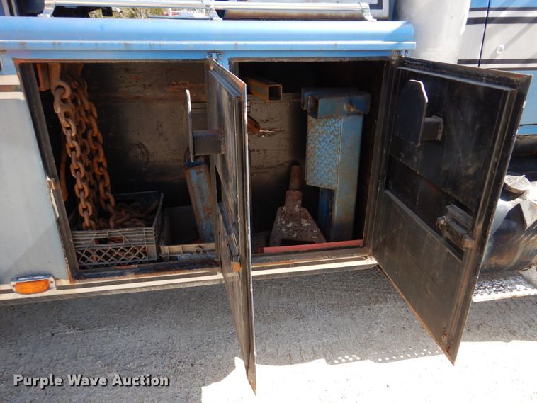 image for item DM7283 1979 Ford 9000  tow truck