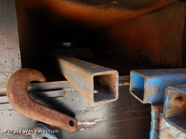 image for item DM7283 1979 Ford 9000  tow truck