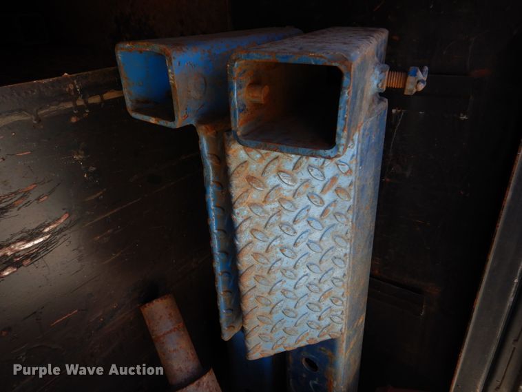 image for item DM7283 1979 Ford 9000  tow truck