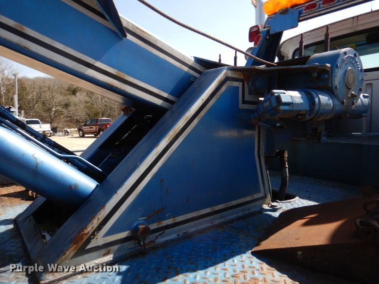 image for item DM7283 1979 Ford 9000  tow truck