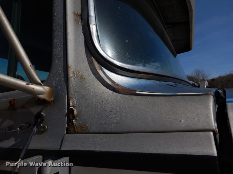 image for item DM7283 1979 Ford 9000  tow truck