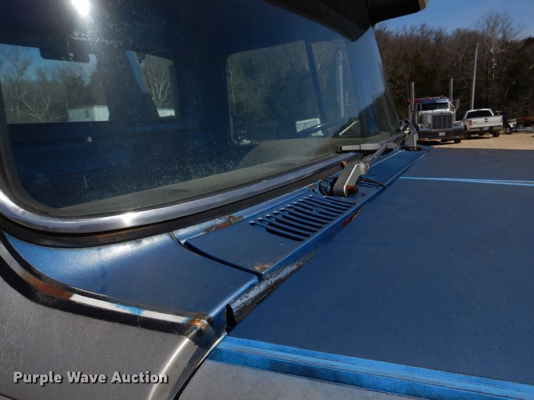 image for item DM7283 1979 Ford 9000  tow truck