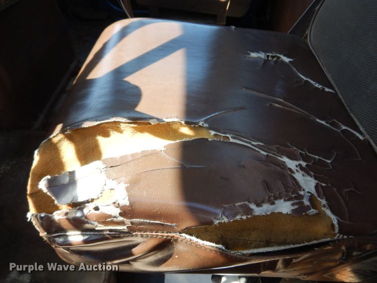 image for item DM7283 1979 Ford 9000  tow truck