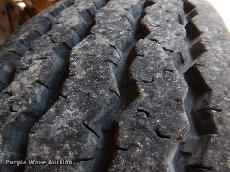 image for item DM7283 1979 Ford 9000  tow truck