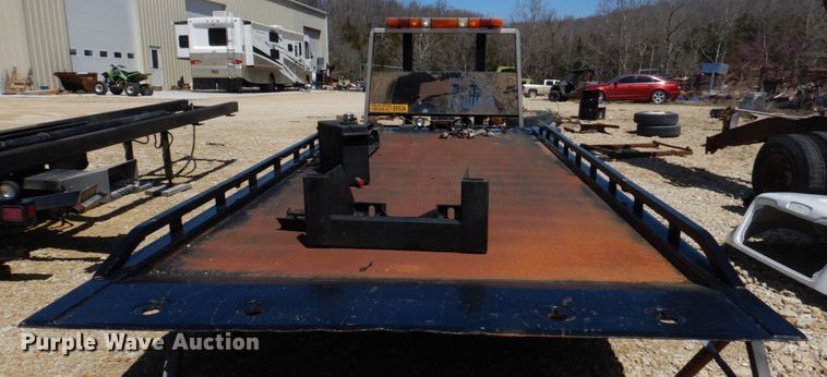 image for item DM7287 Chevron rollback bed