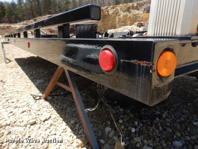 image for item DM7287 Chevron rollback bed