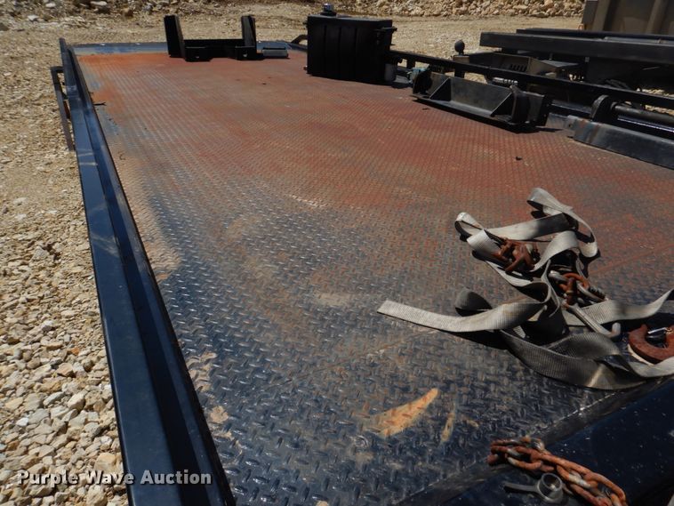 image for item DM7287 Chevron rollback bed