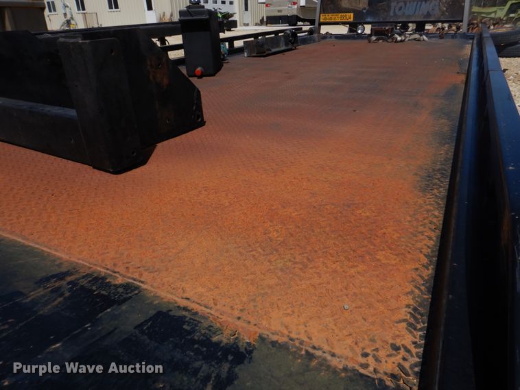 image for item DM7287 Chevron rollback bed