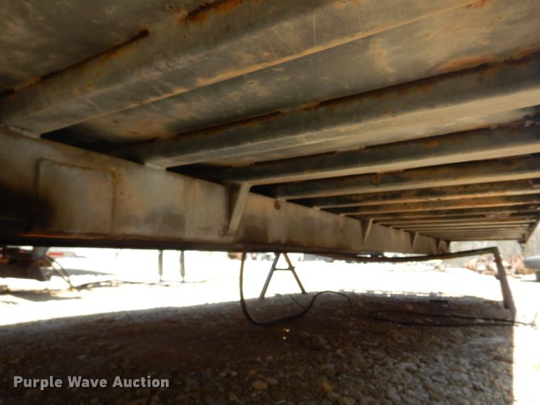 image for item DM7287 Chevron rollback bed