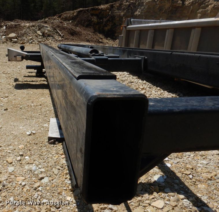 image for item DM7287 Chevron rollback bed