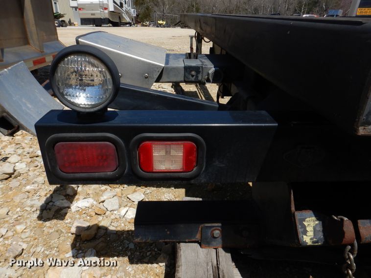 image for item DM7287 Chevron rollback bed