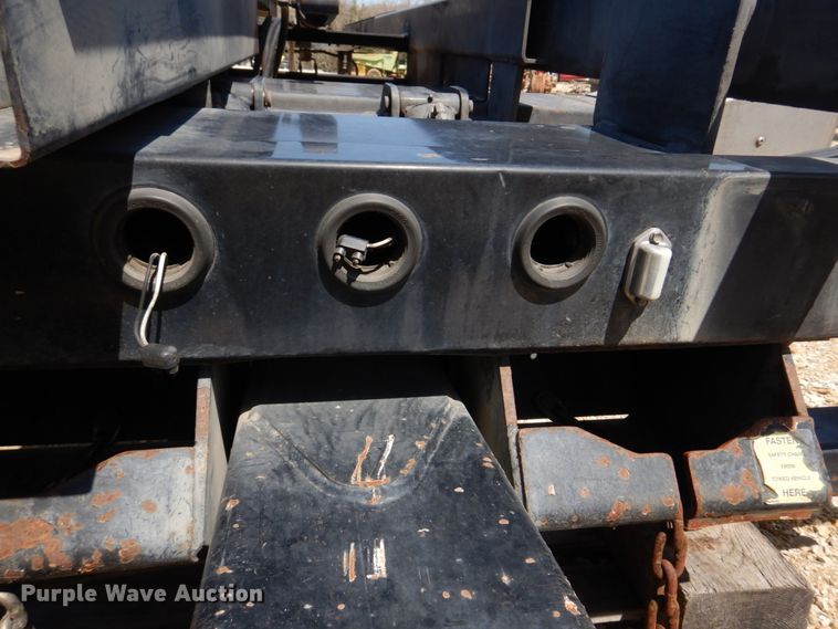 image for item DM7287 Chevron rollback bed