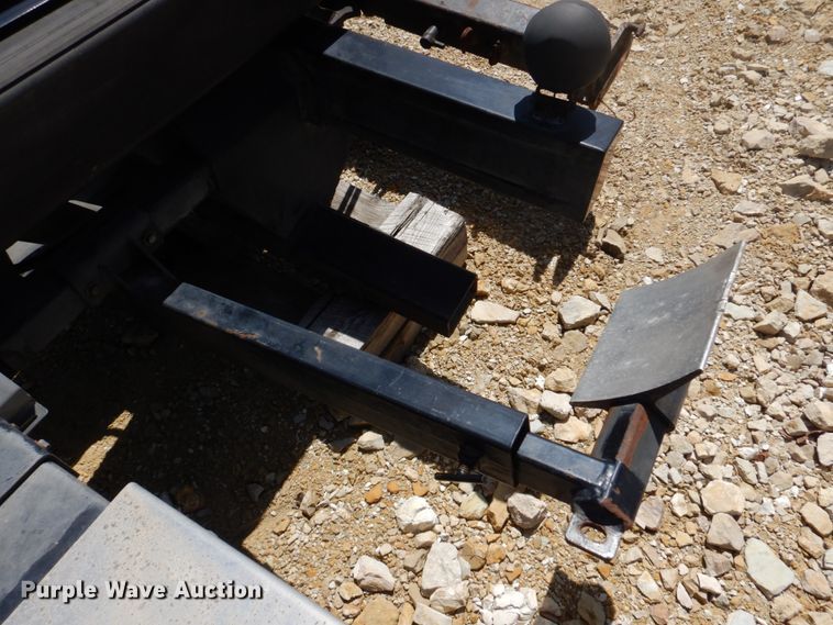 image for item DM7287 Chevron rollback bed