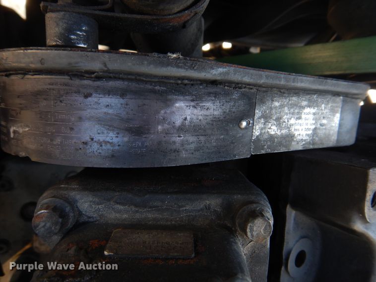 image for item DM7290 2008 Peterbilt 335  semi truck