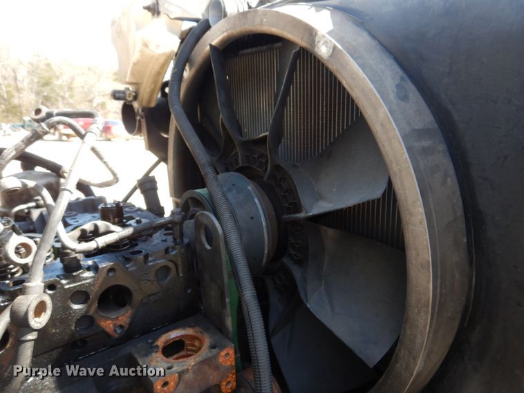 image for item DM7290 2008 Peterbilt 335  semi truck