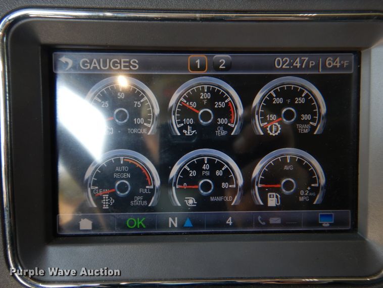 image for item DM7296 2014 Peterbilt 579  semi truck