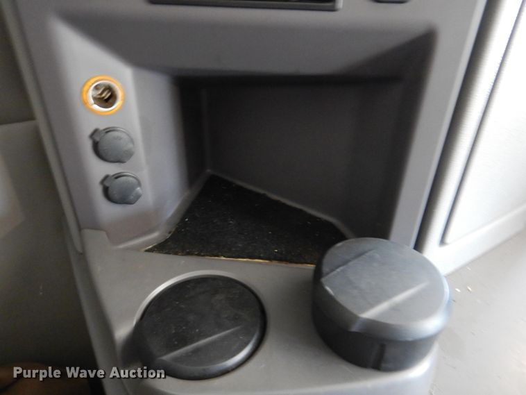 image for item DM7296 2014 Peterbilt 579  semi truck