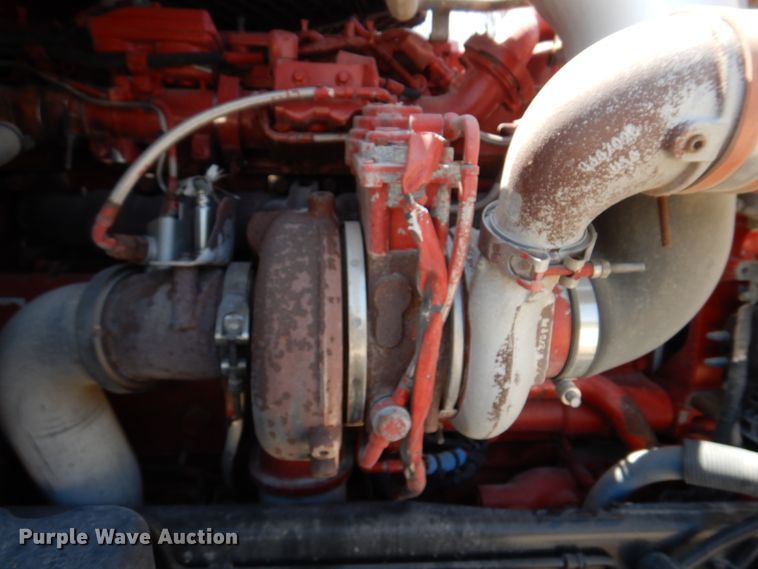 image for item DM7296 2014 Peterbilt 579  semi truck