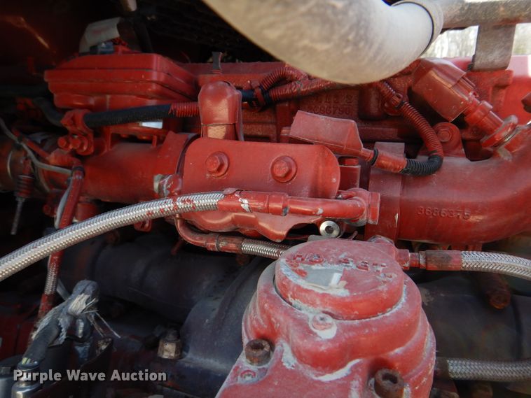 image for item DM7296 2014 Peterbilt 579  semi truck