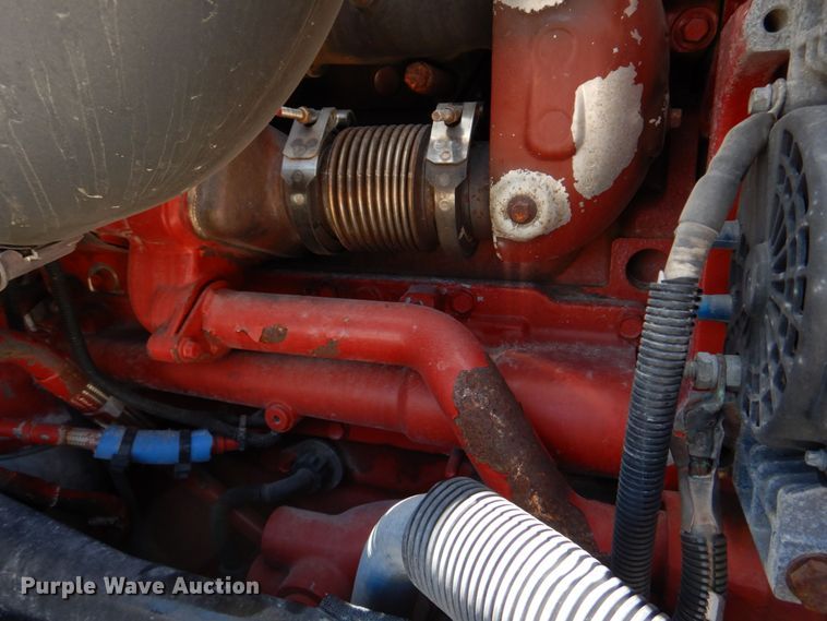 image for item DM7296 2014 Peterbilt 579  semi truck