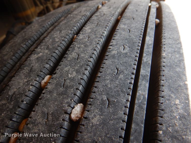 image for item DM7296 2014 Peterbilt 579  semi truck