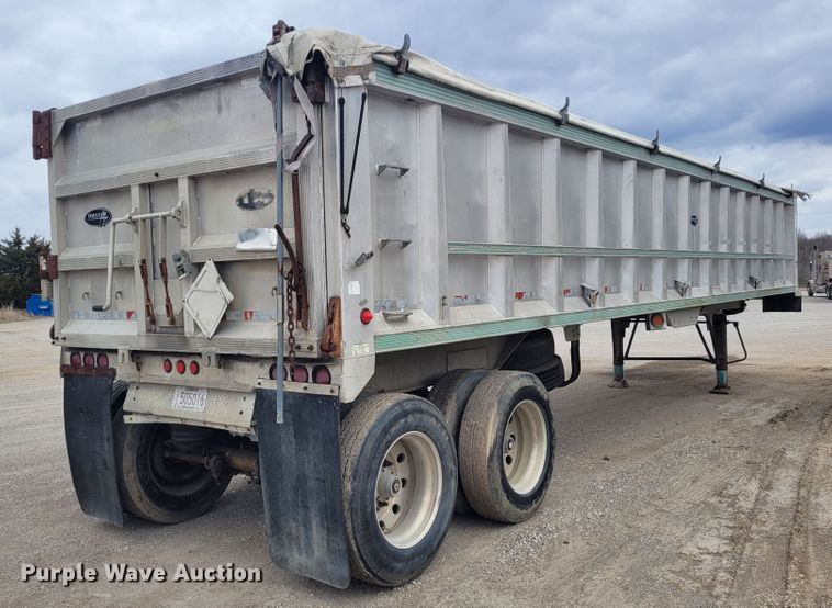 image for item FC9107 2005 Trailstar  end dump trailer