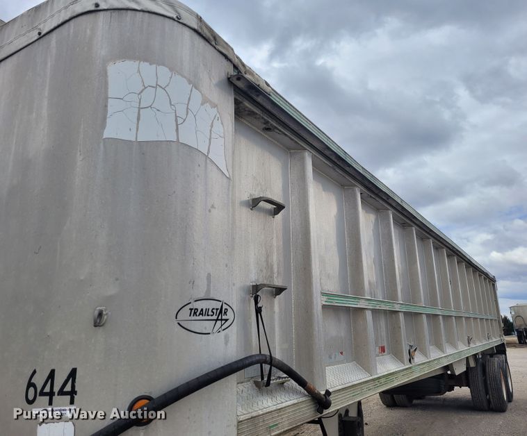 image for item FC9107 2005 Trailstar  end dump trailer