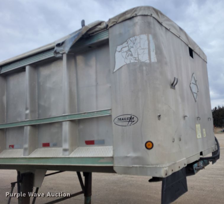 image for item FC9107 2005 Trailstar  end dump trailer