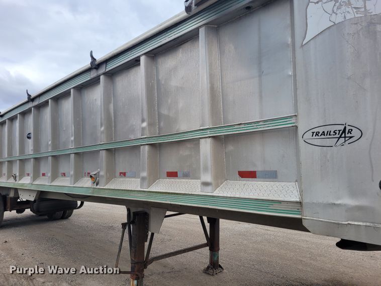 image for item FC9107 2005 Trailstar  end dump trailer