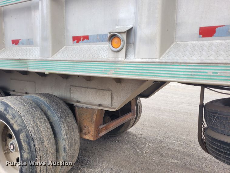 image for item FC9107 2005 Trailstar  end dump trailer