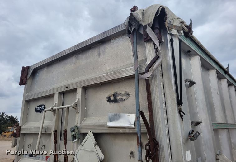 image for item FC9107 2005 Trailstar  end dump trailer