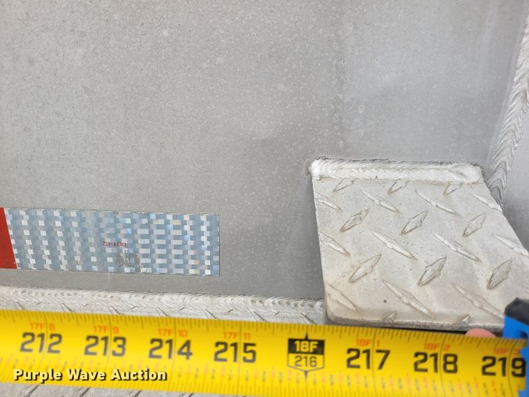 image for item FC9107 2005 Trailstar  end dump trailer