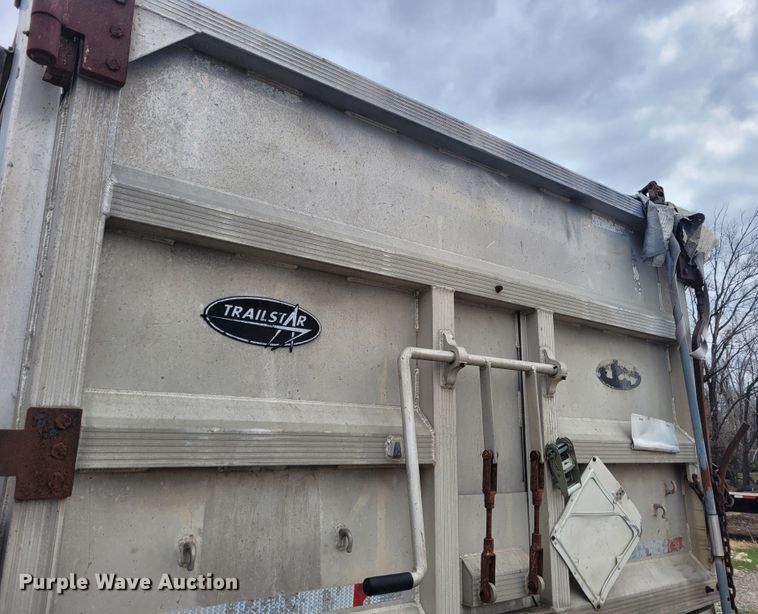 image for item FC9107 2005 Trailstar  end dump trailer