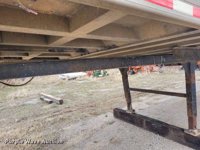 image for item FC9108 1994 CMC S102SS  end dump trailer