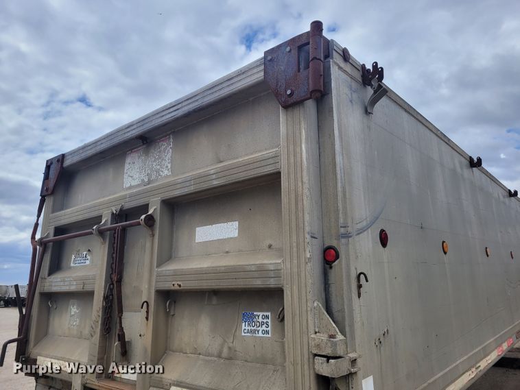 image for item FC9108 1994 CMC S102SS  end dump trailer