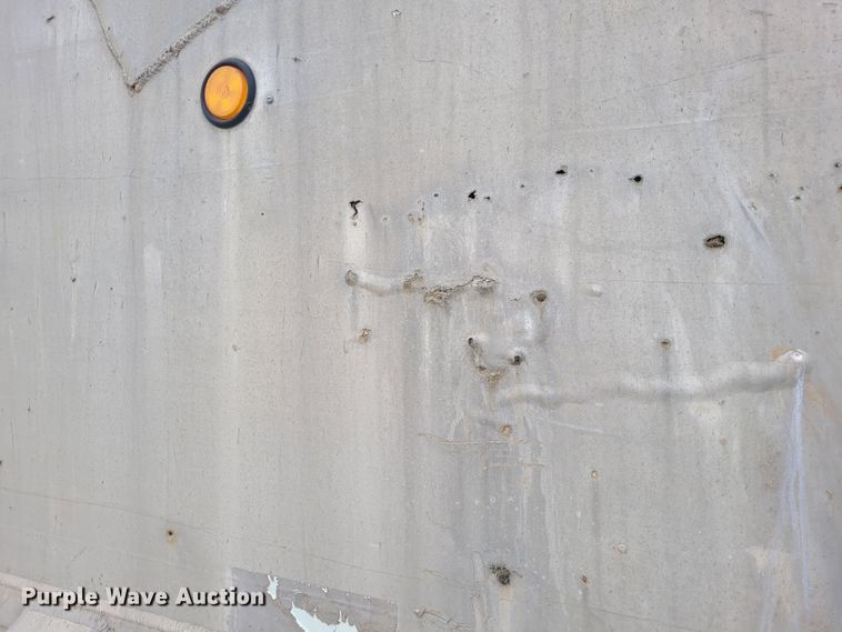 image for item FC9108 1994 CMC S102SS  end dump trailer