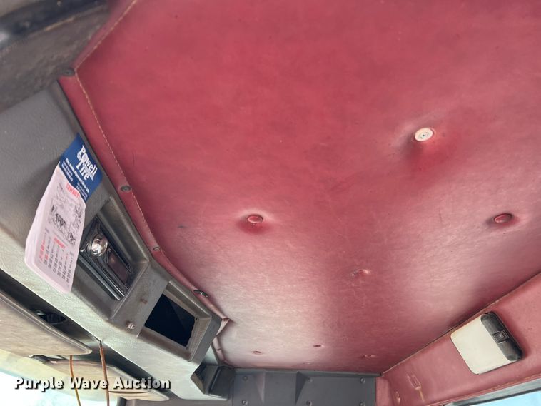 image for item IG9343 1999 Western Star 4964FX  semi truck