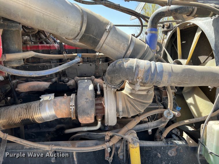 image for item IG9343 1999 Western Star 4964FX  semi truck