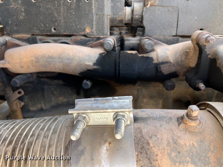 image for item IG9343 1999 Western Star 4964FX  semi truck