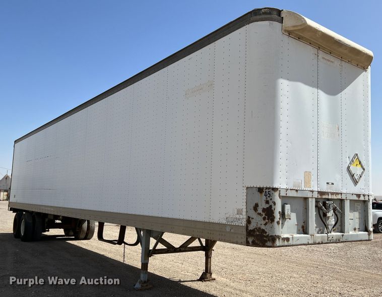 image for item IG9345 1984 Fruehauf FB9-F2  dry van trailer