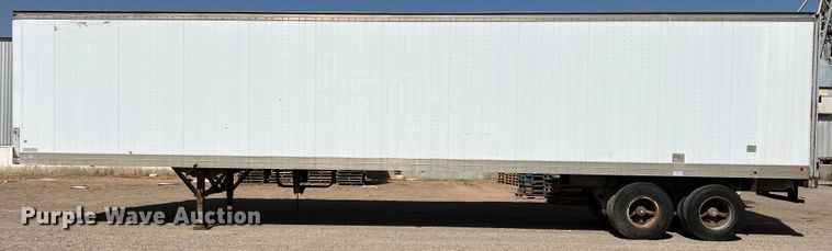 image for item IG9345 1984 Fruehauf FB9-F2  dry van trailer