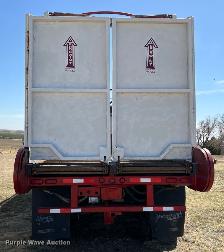 image for item IG9411 2007 Aeroswint  silage trailer