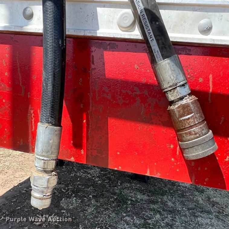 image for item IG9411 2007 Aeroswint  silage trailer