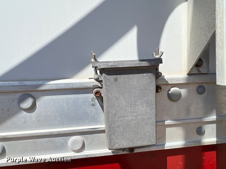 image for item IG9411 2007 Aeroswint  silage trailer