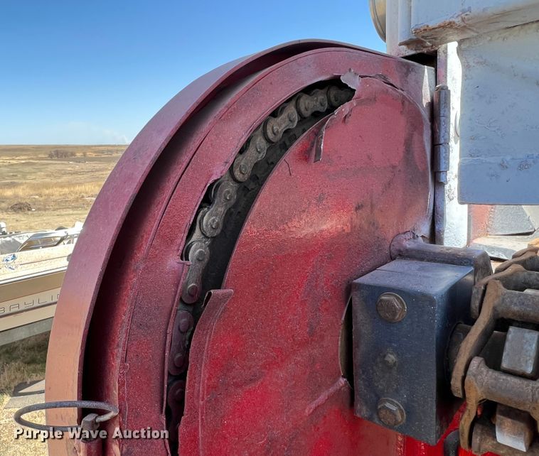 image for item IG9411 2007 Aeroswint  silage trailer