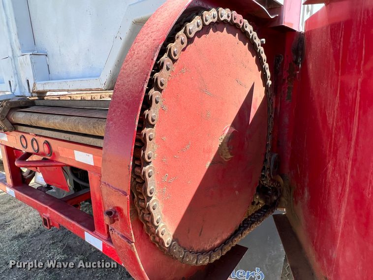 image for item IG9411 2007 Aeroswint  silage trailer